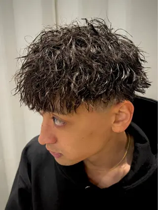 ショート 吉田 一希のヘアスタイル