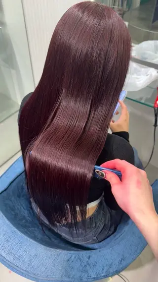 ロング カラー Boxmico. / カカズ コトネのヘアスタイル