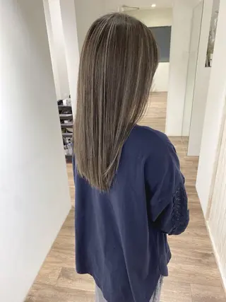 ロング カラー ハイライト⭐️上野 高広のヘアスタイル