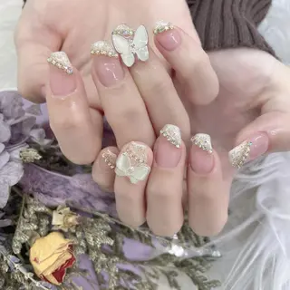 ネイル 🦋ネイルサロン ブラン🌈ゆりのネイルデザイン