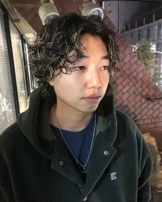パーマ ヘアアレンジ メンズ メンズ特化✂️栗原 侑也のヘアスタイル