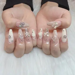 ロング HANA うるののネイルデザイン