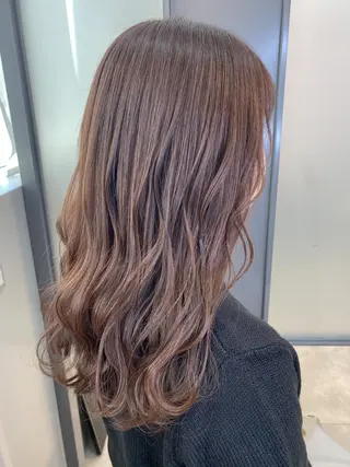 セミロング カラー 【透明感、艶髪】西村 有司のヘアスタイル