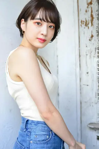 ショート カラー ヘアアレンジ 💈Chlom💈_ 公式_NewOpenのヘアスタイル