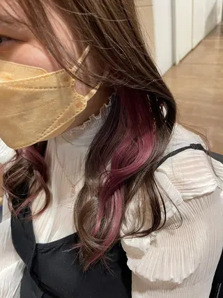 セミロング 丸山 亜加理のヘアスタイル