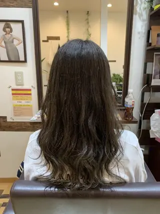 ロング カラー サトウ シューイチのヘアスタイル