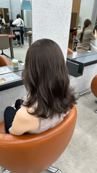 ミディアム カラー 高松 沙耶のヘアスタイル