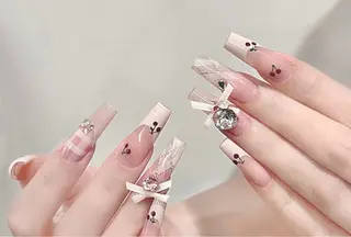 ネイル D-BEAUTY Nailsalonのネイルデザイン