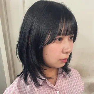 ミディアム カラー RorriM natsuのヘアスタイル