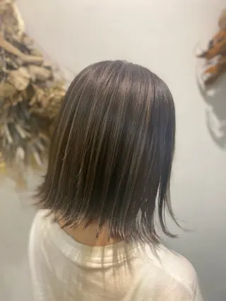 ミディアム Flor 上大岡 🌱山本一葉🌱のヘアスタイル