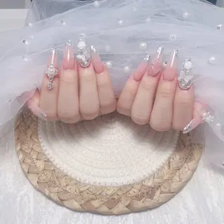 ネイル uu ネイルサロン関内🌼のネイルデザイン