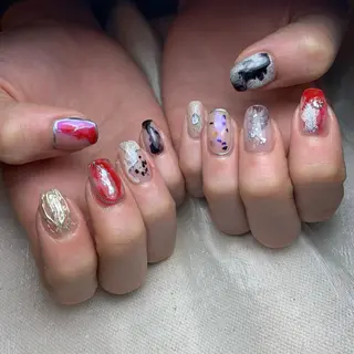 ネイル 里見 麗のネイルデザイン
