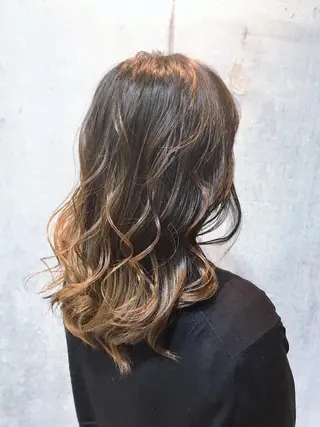 セミロング カラー 天野 開のヘアスタイル