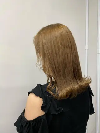 セミロング カラー ヘアアレンジ TRU Shino🦋のマツエク・マツパデザイン