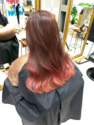 ロング カラー ヘアアレンジ marble by KENJEのヘアスタイル