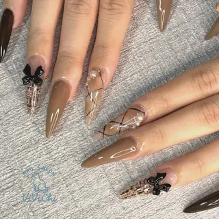 ネイル ViViChi 梨帆のネイルデザイン