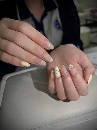 ネイル T.Lee Nail Lilyのネイルデザイン
