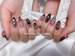 ネイル ネイルサロン ルミア Lumia 店長のネイルデザイン
