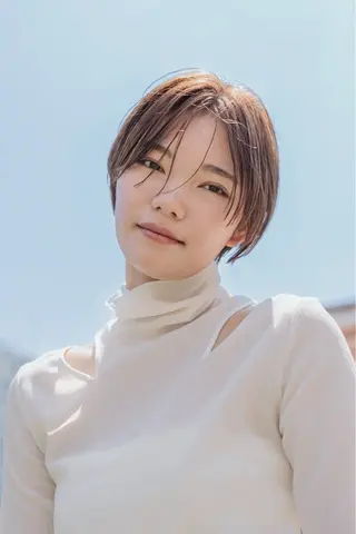 ショート カラー ツジガキ ユウスケのヘアスタイル