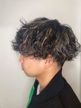 カラー メンズ レイヤー/艶カラー ROKUのヘアスタイル