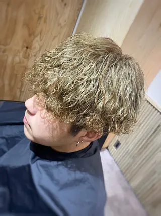 カラー パーマ メンズ メンズブリーチカラー /パーマ ごーた立川のヘアスタイル