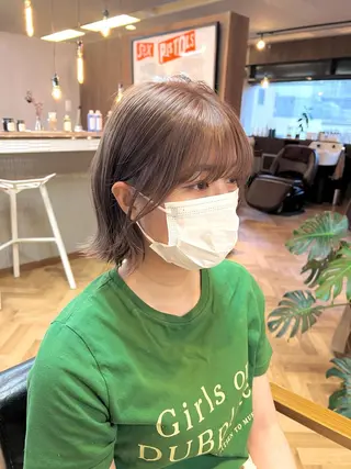ミディアム カラー パーマ ヘアアレンジ メンズ キッズ ネイル マツエク・マツパ アイブロウ 前川 朋香のヘアスタイル