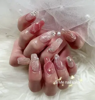 ネイル &ME ネイルサロンのネイルデザイン