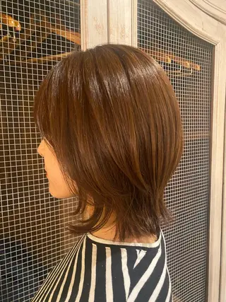 ミディアム SAKI サキのヘアスタイル