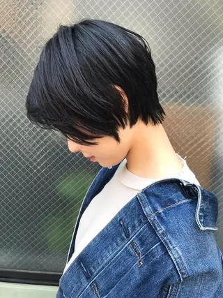 ショート カラー hair &make EPICRUMIのヘアスタイル