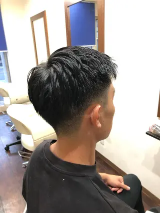 ショート カラー パーマ ヘアアレンジ メンズ men's特化　石井 貴章のヘアスタイル