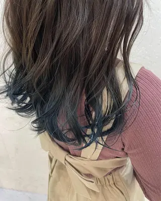 ロング カラー 斉藤 貴也のヘアスタイル