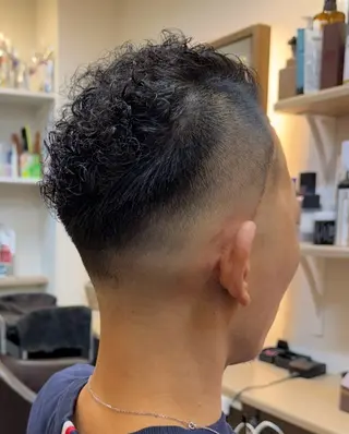 ショート 🧊メンズ/ギャル/ ブリーチカラー🧊のヘアスタイル