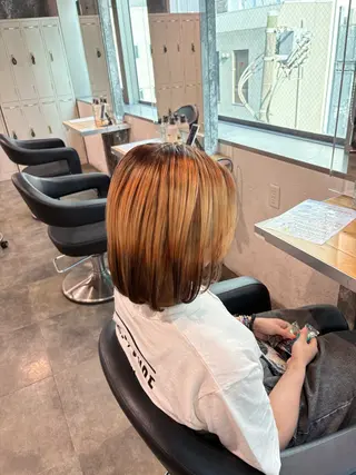 ショート カラー ハイトーン 横浜💞ミオのヘアスタイル
