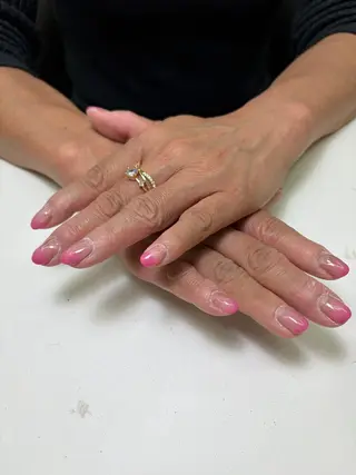 ネイル 眞鍋 歩のネイルデザイン