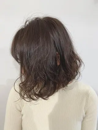ミディアム カラー パーマ ヘアアレンジ 加藤 綾華のヘアスタイル