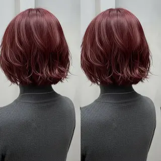 ミディアム 💕透明感赤味カラー ぱっつんボブ🩷のヘアスタイル