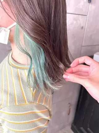 ミディアム カラー ヘアアレンジ 🌈インナーカラー ‘ショウマ’🌈のヘアスタイル