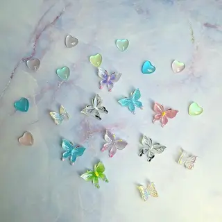 ネイル ネイルサロン　リベルテ所属・メグロ （Liberte）のネイルデザイン