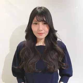 ロング カラー ヘアアレンジ 柔らか垢抜けｶﾗｰと ｶｯﾄ🫧ASUKAのヘアスタイル
