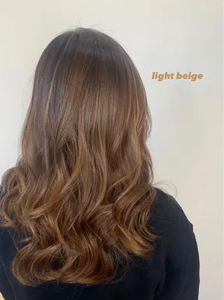 ロング カラー Nagisa🥥🧡 南森町駅 徒歩30秒のヘアスタイル