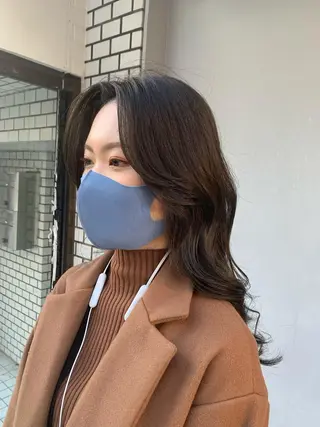 ロング 深沢 秀のヘアスタイル