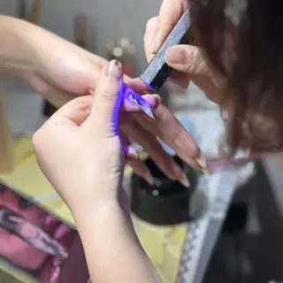 ネイル 痛ネイル 長さ出し/パラジェルのネイルデザイン