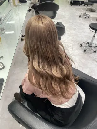 ロング カラー ウルフカットマスター みつきのヘアスタイル