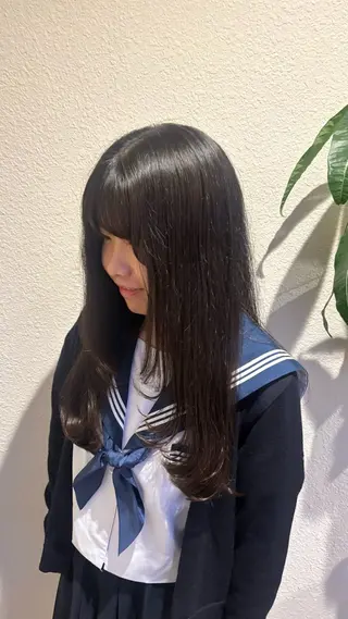 ロング 廣田 真依のヘアスタイル