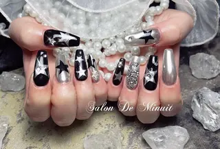 ネイル Momo 🤍のネイルデザイン