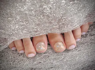 ネイル I-nailロング /ワンホン/キラキラのネイルデザイン