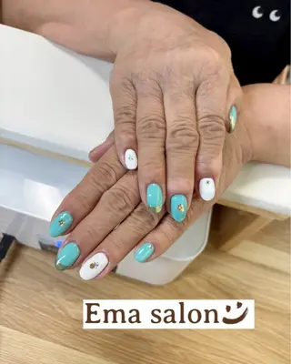 ネイル Ema salon hiromiのネイルデザイン