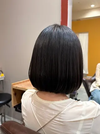 ミディアム ROOMS Himariのヘアスタイル