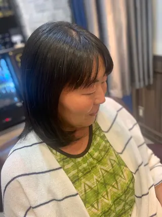 ミディアム フリーランス理美容師 いさかのヘアスタイル