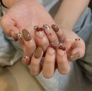 ネイル パークバイトウキョウ arisaのネイルデザイン